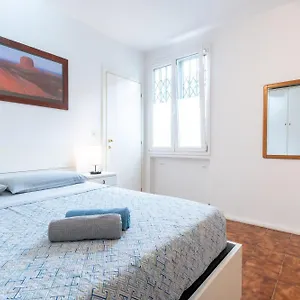 Appartamento Bilocale Incantevole, Casalecchio Di Reno